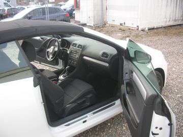 Volkswagen Golf - 8