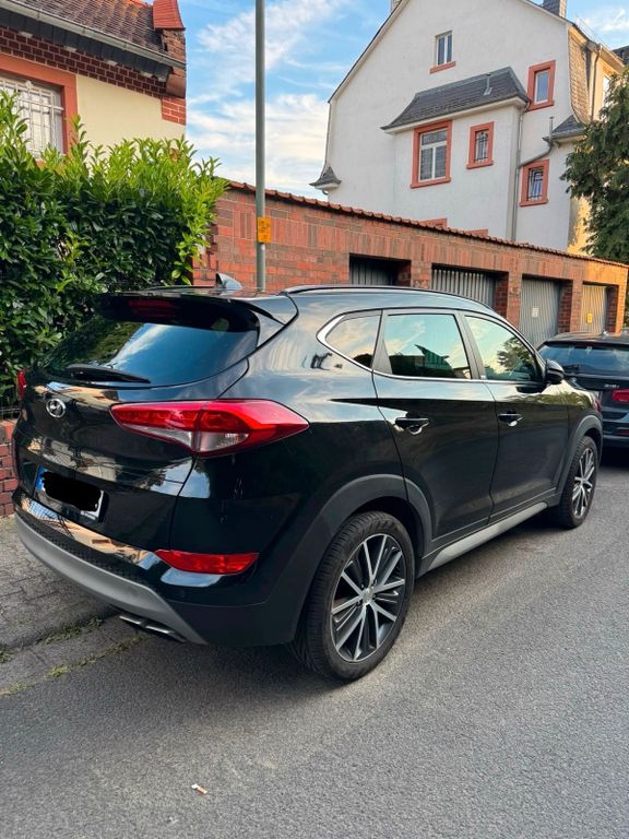 Image of Hyundai TUCSON