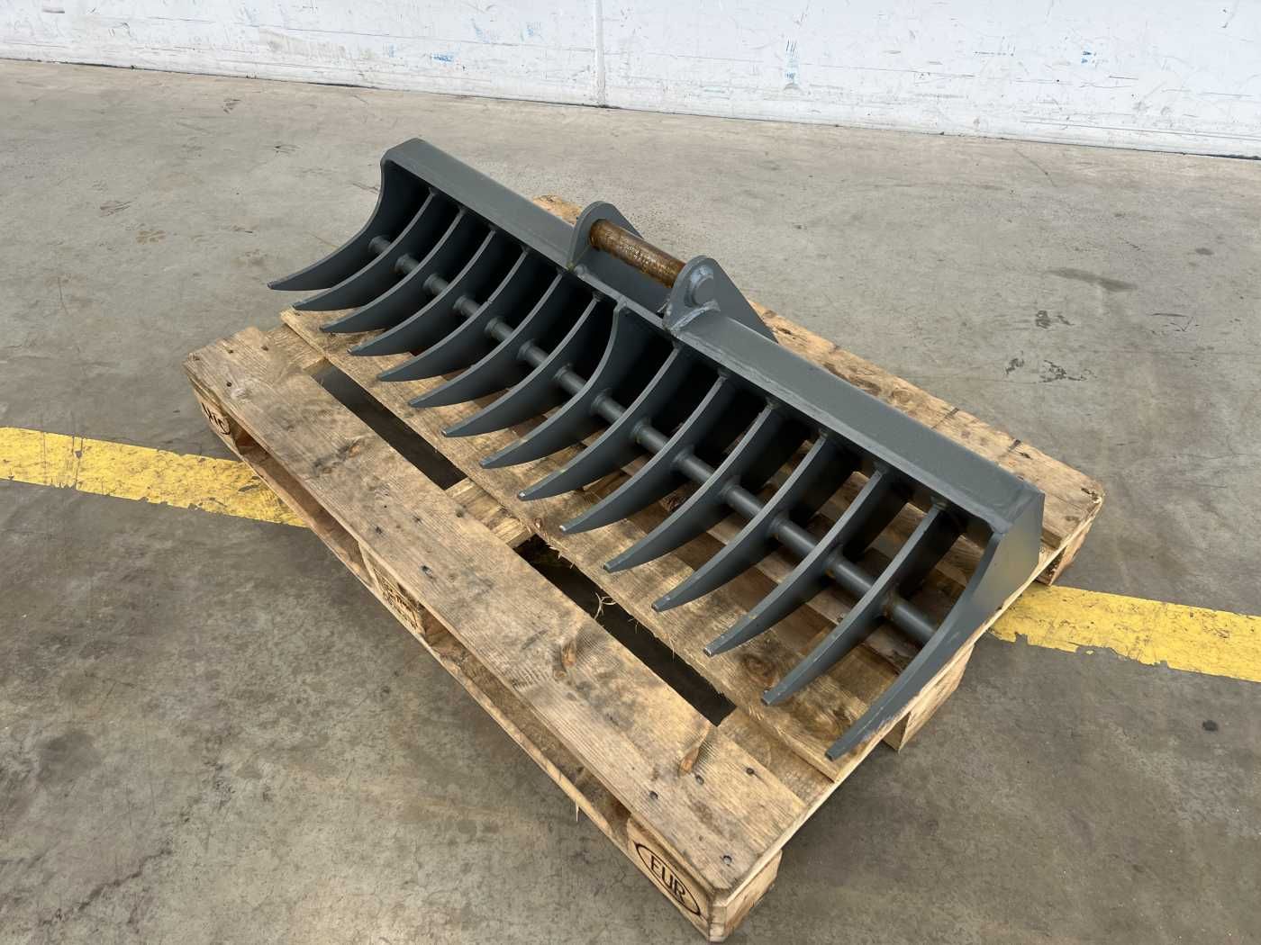 Fahrzeugabbildung Andere HS Schoch Reisigrechen Roderechen MS01 1.200 mm