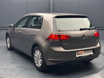 Volkswagen Golf - 3