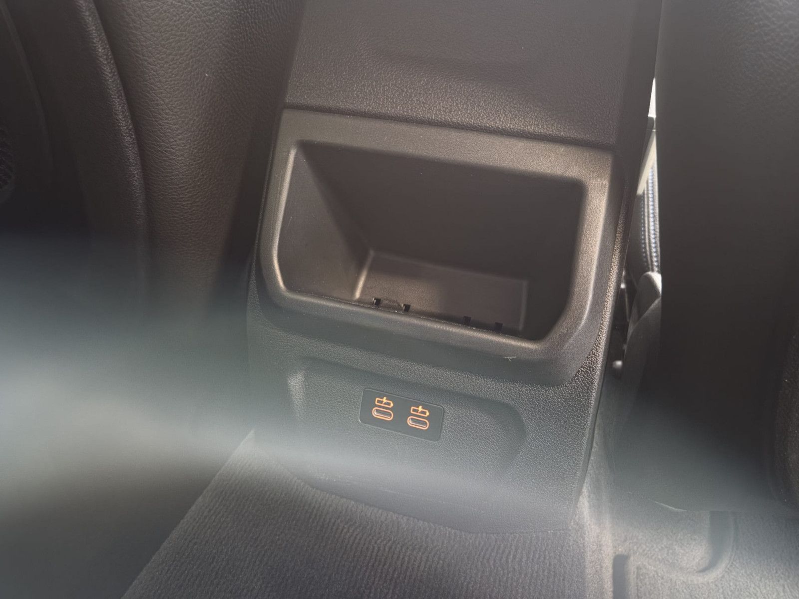 Fahrzeugabbildung BMW 120d M Sport / NAVI / KAMERA / T-LEDER