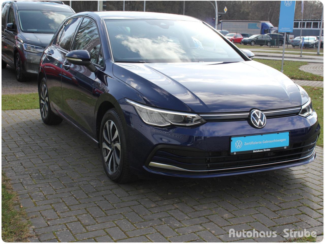 Volkswagen Golf VIII Active 1.5 TSI foto 4