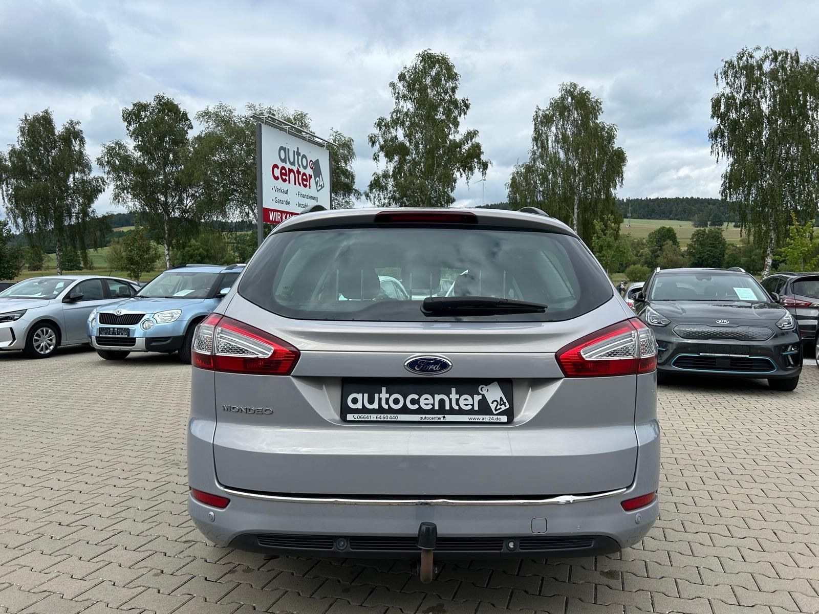 Fahrzeugabbildung Ford Mondeo Turnier°AHK°Tüv NEU°