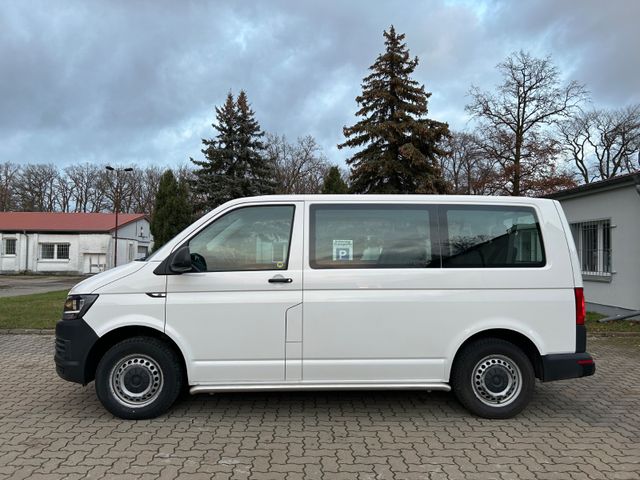 Volkswagen T6 Transporter 9 Sitze CNG/Benzin 2 St.vorhanden