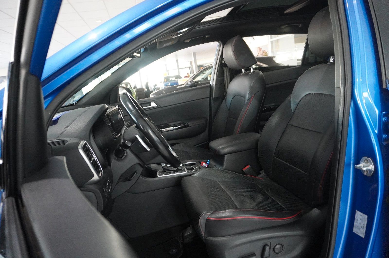 Fahrzeugabbildung Kia Sportage 2.0D GT-LINE AWD NAVI/LED/360°/PANO/AHK