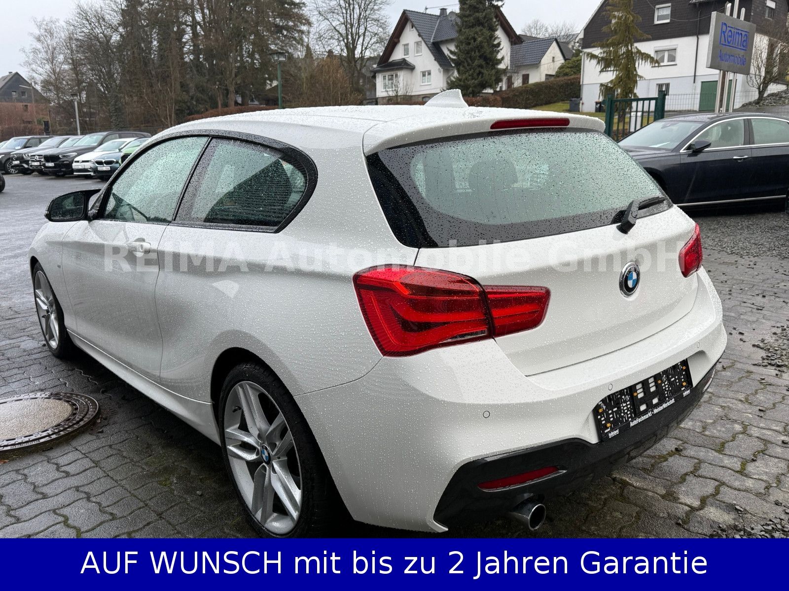 Fahrzeugabbildung BMW 116i M Sport, adaptives LED, Schalter