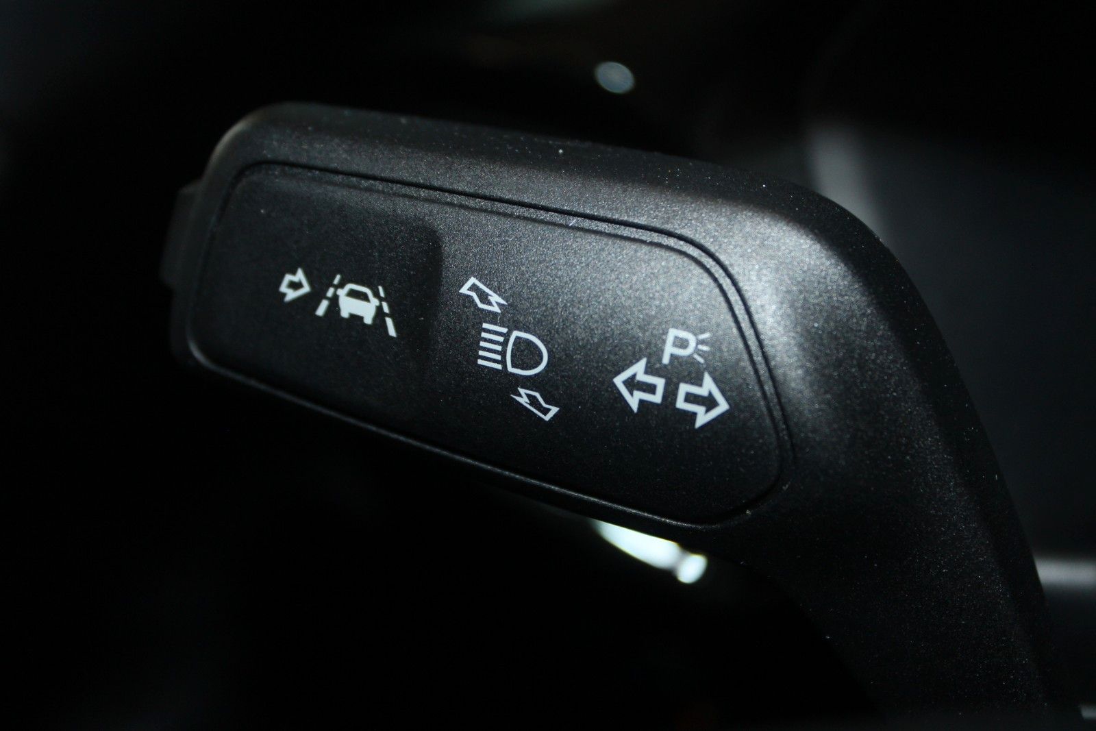 Fahrzeugabbildung Ford Puma MHEV Titanium AHK LED NAVI CAM WinterPaket