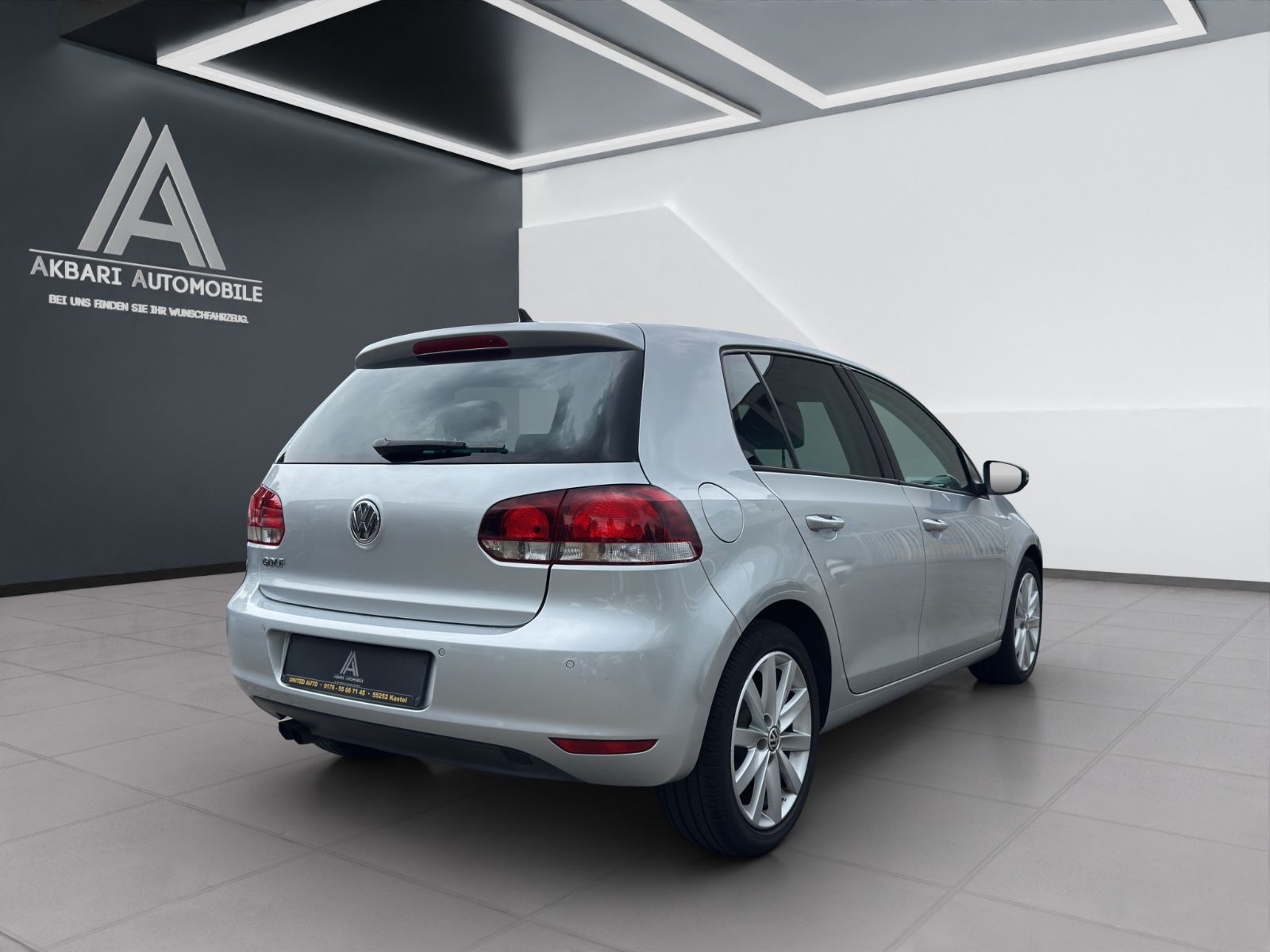 Fahrzeugabbildung Volkswagen Golf VI Highline*Automatik*Schiebedach*Vollleder