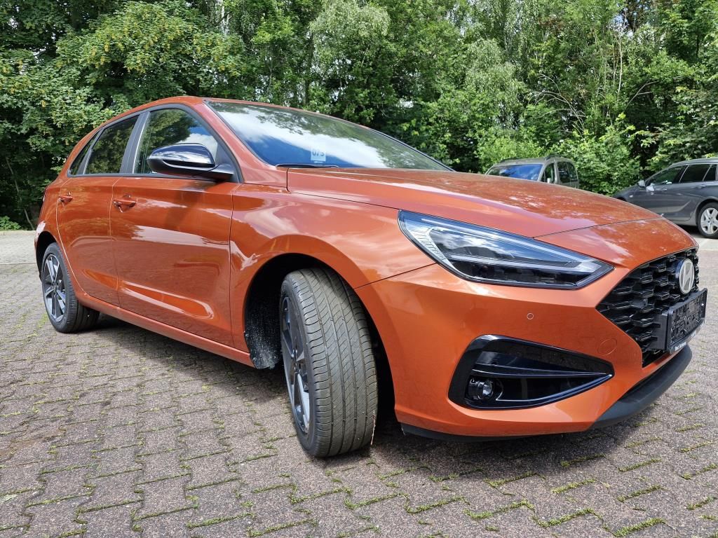 Autohaus Zimpel & Franke - Hyundai i30 Advantage 1.0 T-GDI Navi+Kamera+SHZ+LED - Bild 2 Autohaus Zimpel & Franke - Hyundai i30 Advantage 1.0 T-GDI Navi+Kamera+SHZ+LED - Bild 2