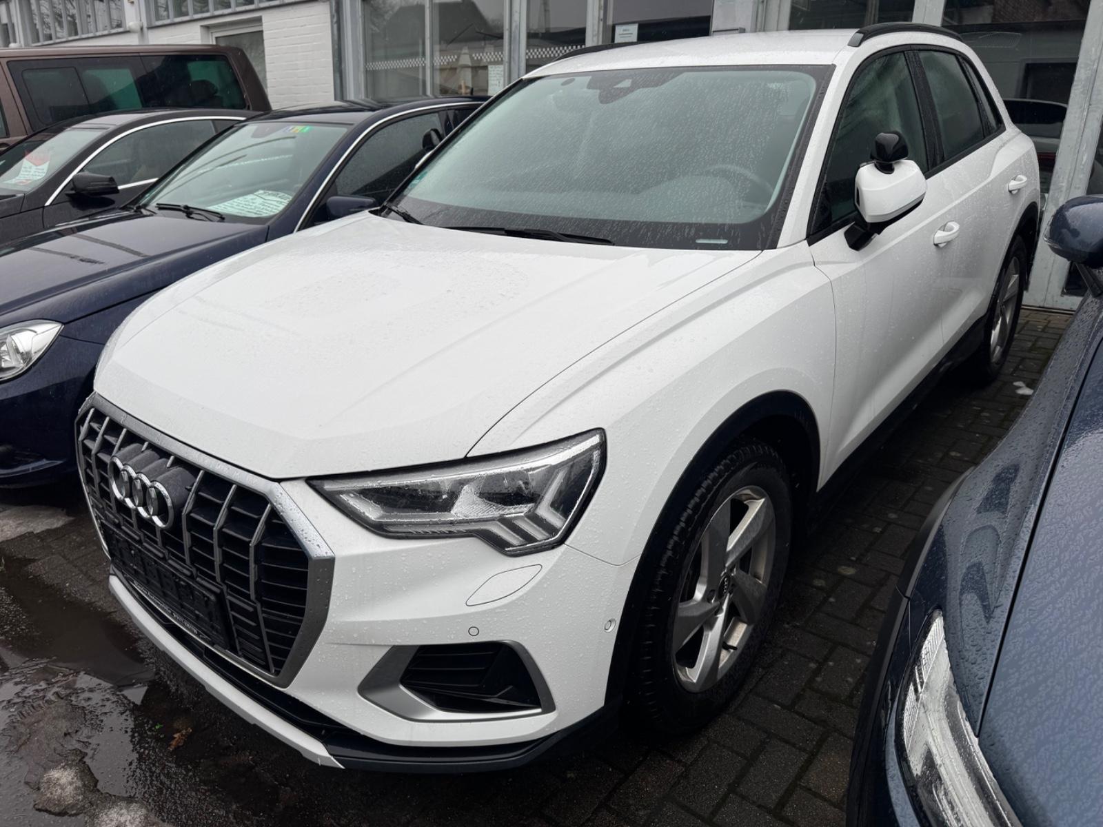 Audi Q3 35 TDI S tronic advanced / Fahrschule