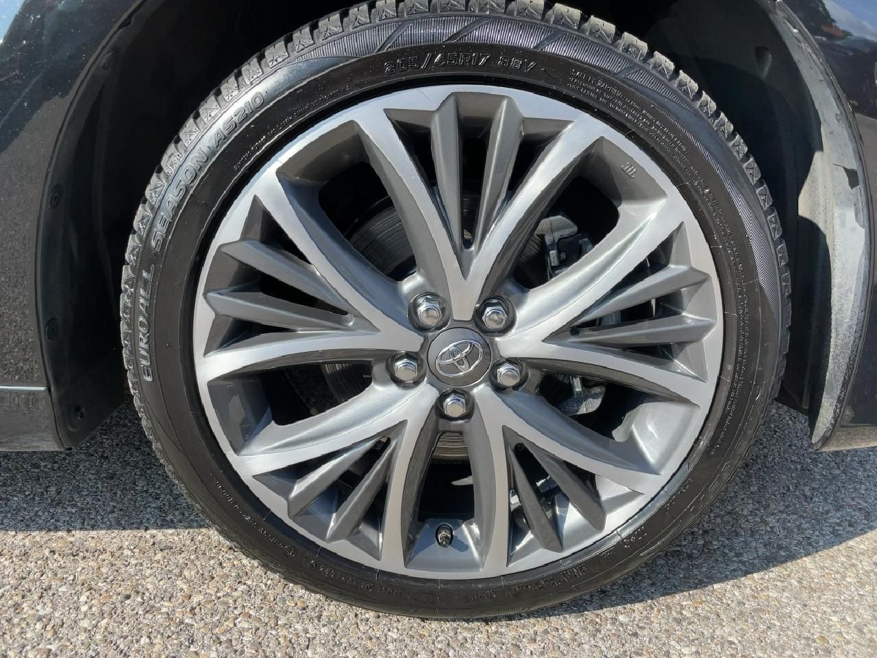 Fahrzeugabbildung Toyota Yaris 1,5l 130PS Hybrid Style