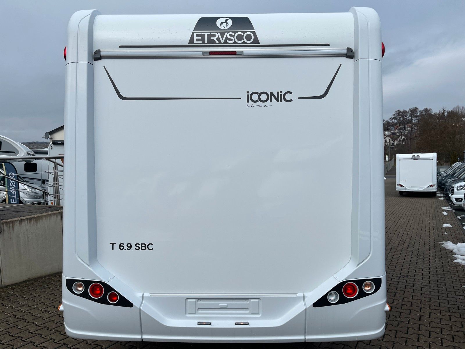 Fahrzeugabbildung Etrusco T 6.9 SBC *Hubbett*iConic*Komfort Plus*