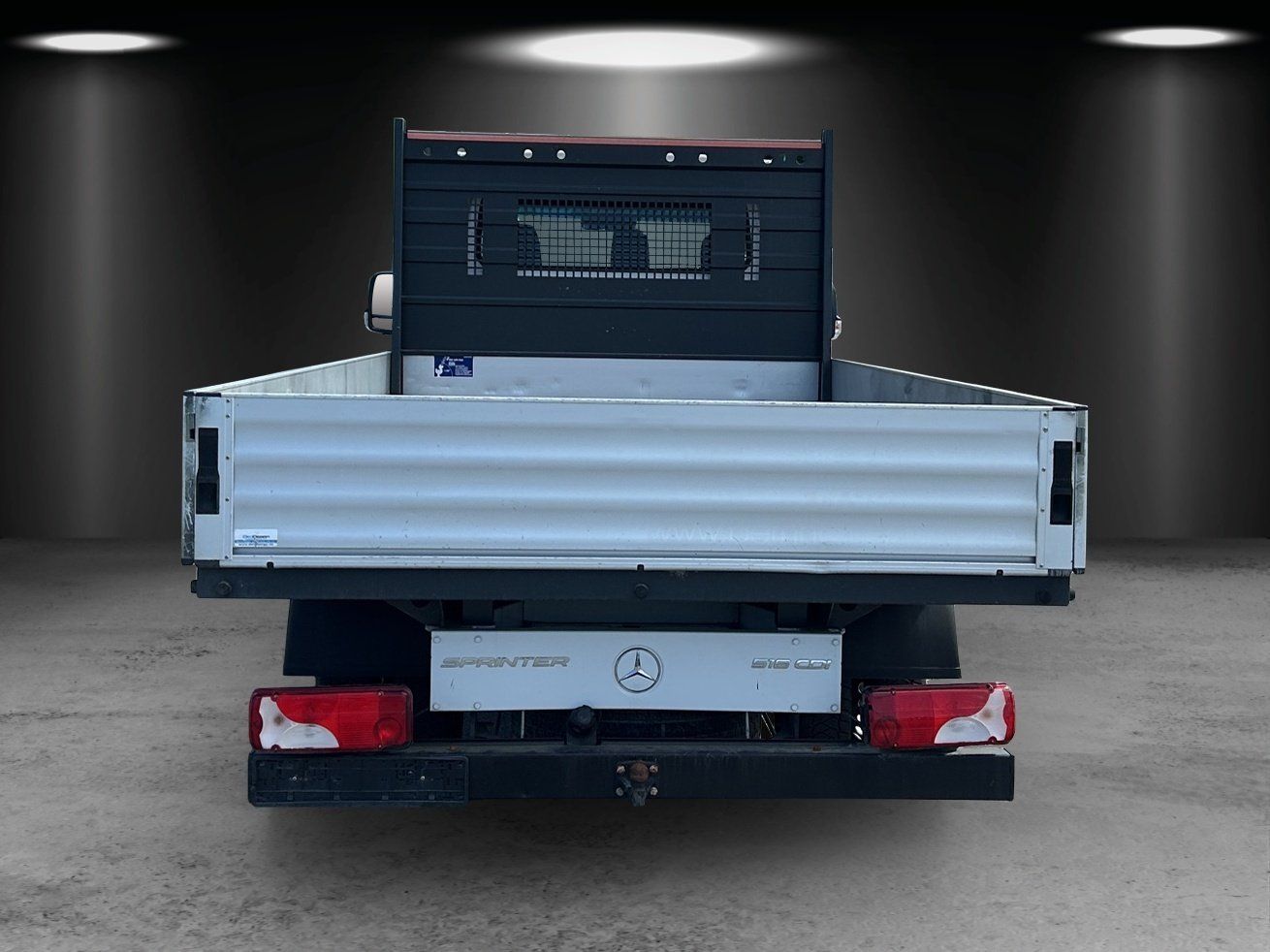 Fahrzeugabbildung Mercedes-Benz Sprinter 516 CDI Pritsche Lang AHK Klima 3,5 T