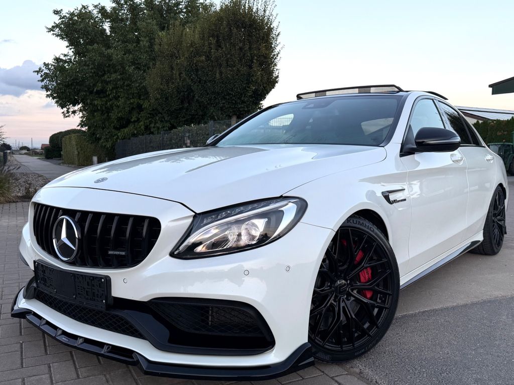 Image of Mercedes-Benz C 63 AMG