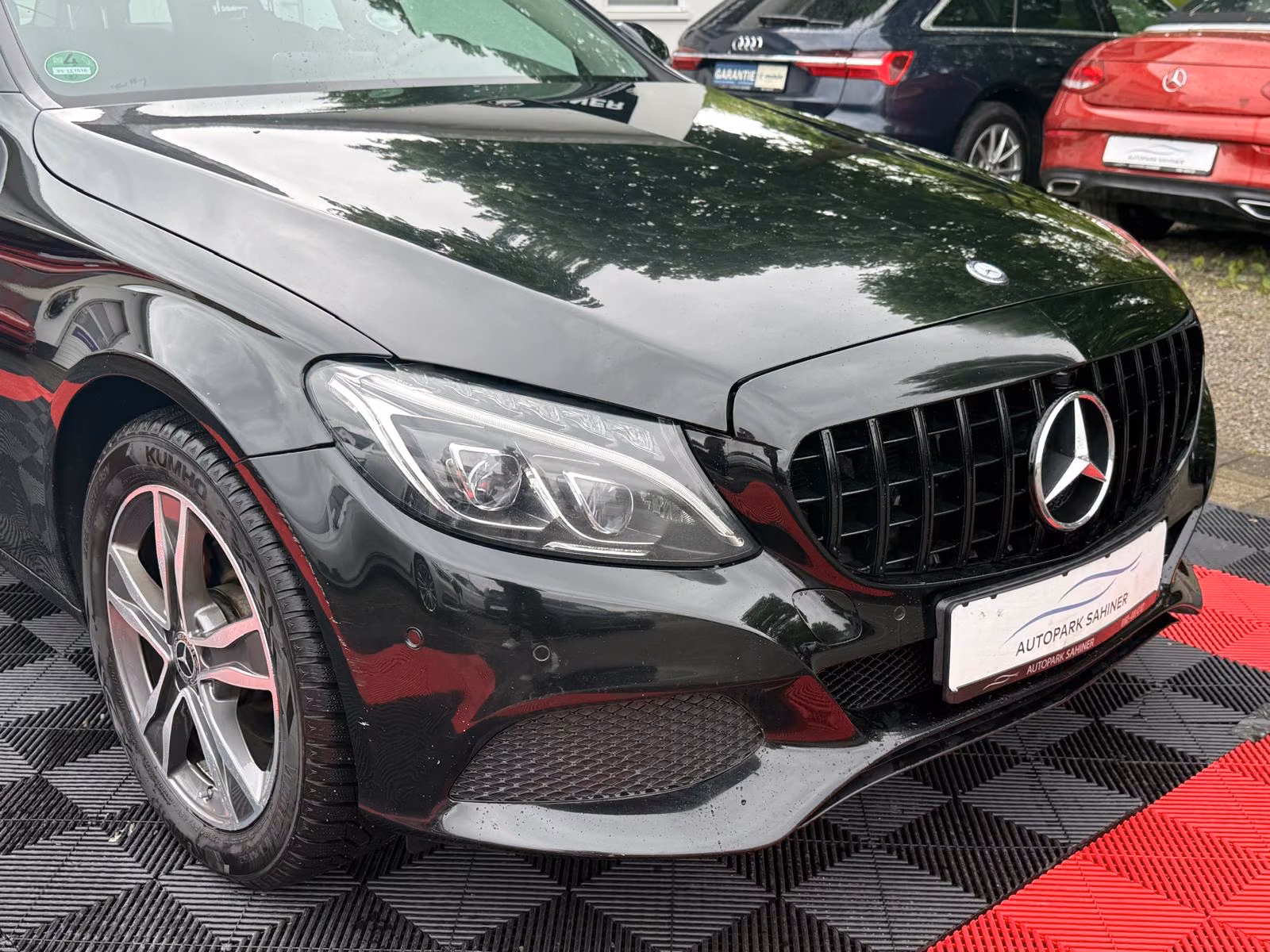 Mercedes-Benz C200 2015 — photo 10