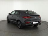 Hyundai i30 Fastback 1.0 T-GDi LED Navi Kamera VC - Hyundai Tageszulassungen mit Benzin-Antrieb