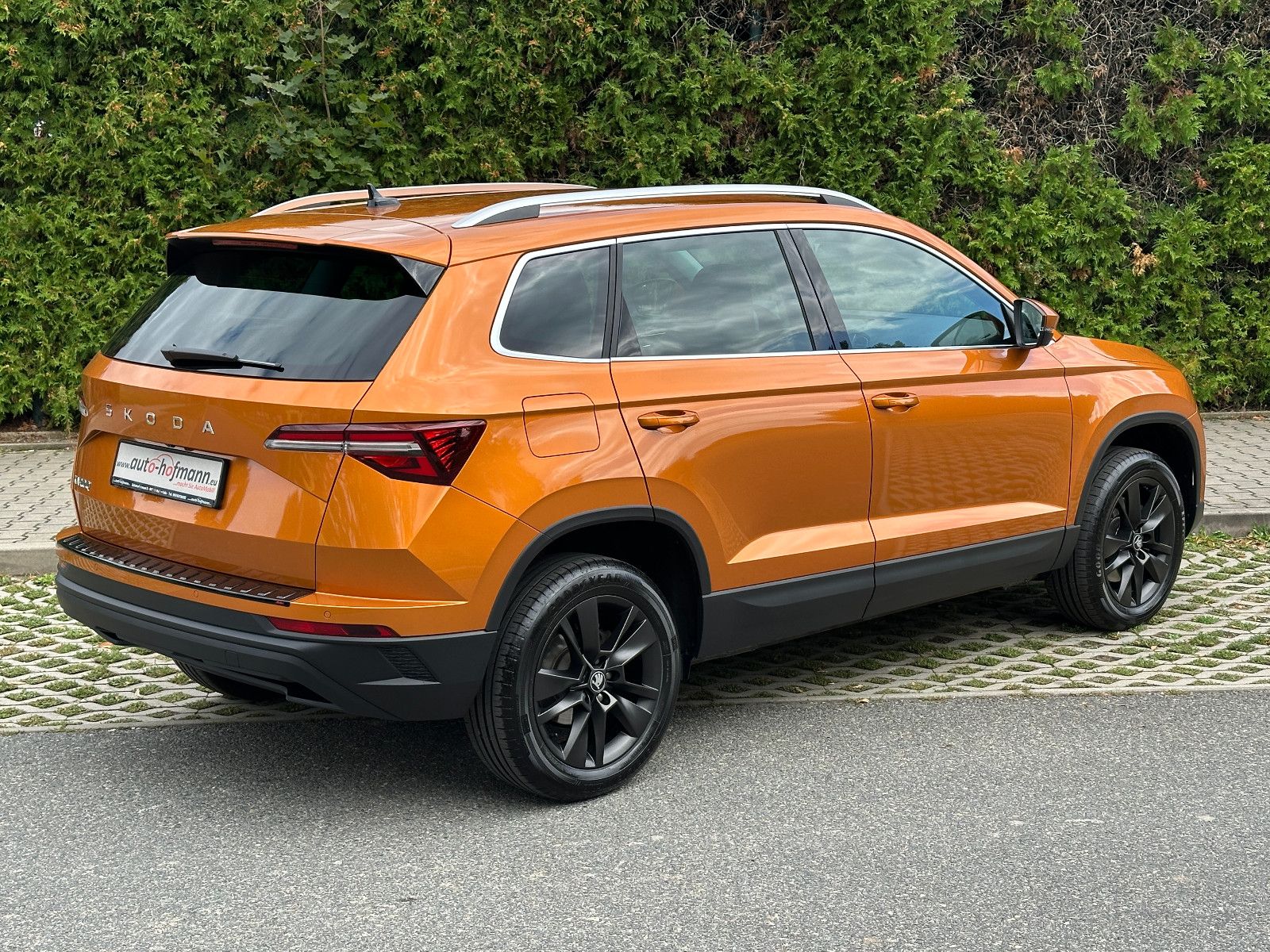 Skoda 150PS TOP & Selection NAVI ACC KAMERA eHK LM17" imagem 2