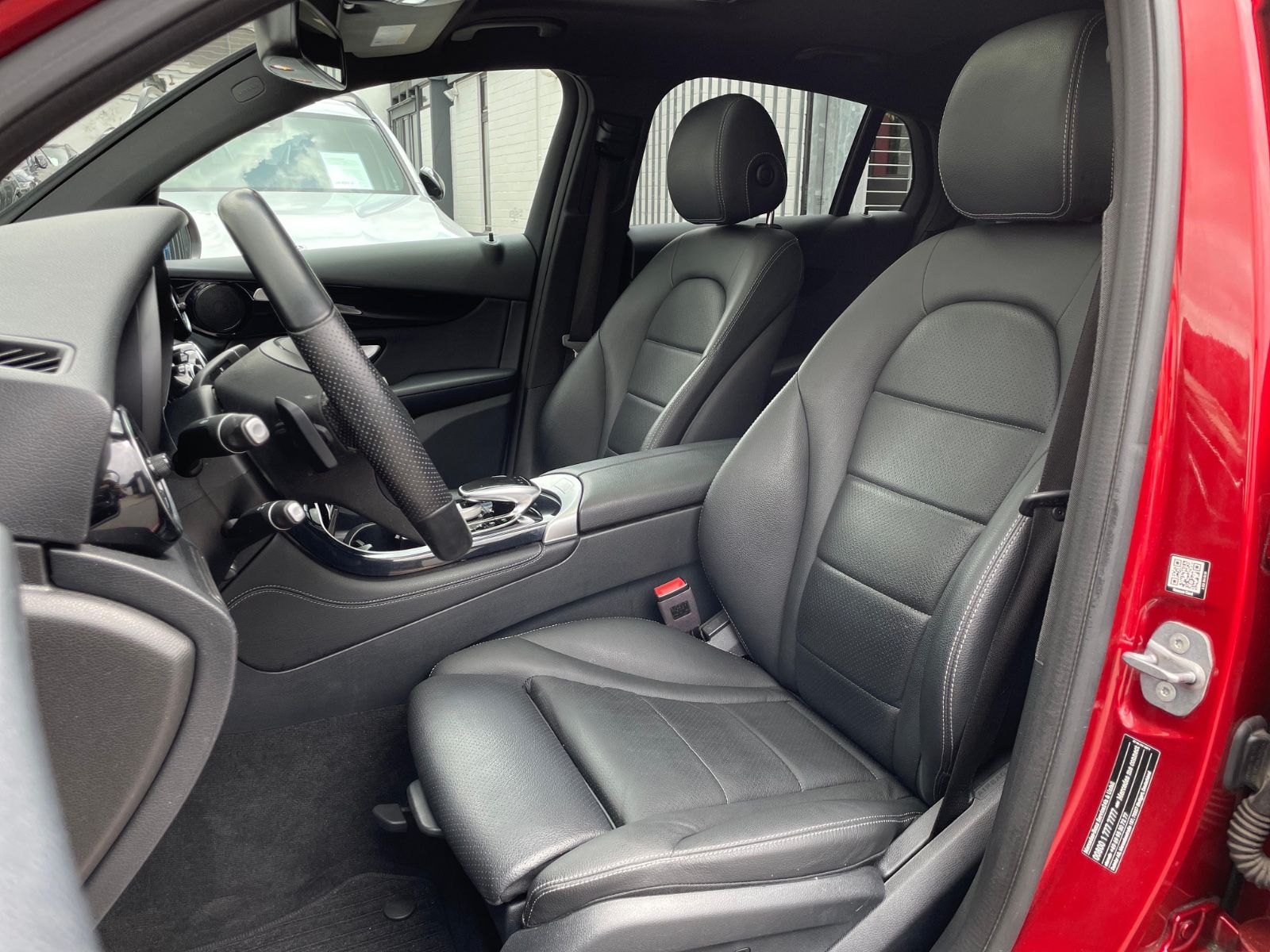 Fahrzeugabbildung Mercedes-Benz GLC 300 Coupe 4-Matic |Leder|Navi|Kamera|20"|AHK