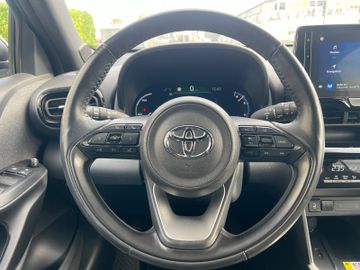 Toyota Yaris Cross - 12