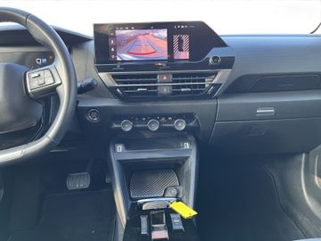 Citroën C4 Shine PT 130 EAT 8 Navi+Carplay+HUD+RFK+LM