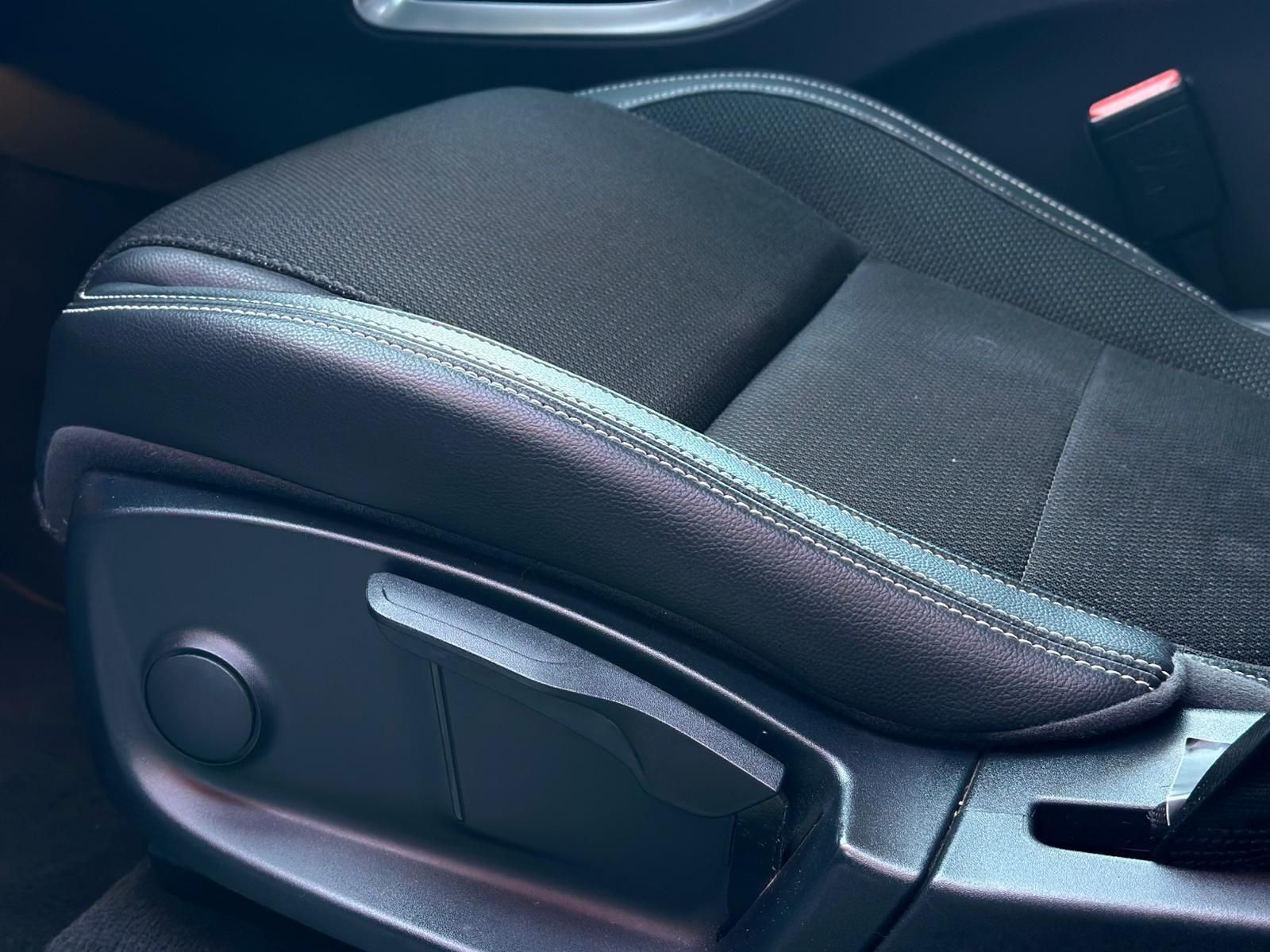 JAGUAR F-Pace 25T R-Sport AWD* ACC#FH#LH#BiXEN#NAVI#AHK - Image 19