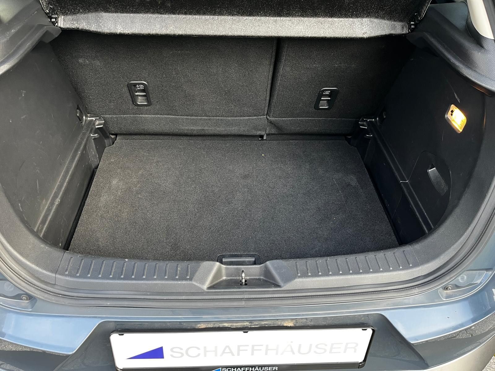 Fahrzeugabbildung Mazda CX-3 2,0 Selection NAV ALU SHZ GRA LED TOTW