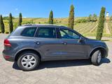 Volkswagen Touareg 3.0 V6 TDI Tiptronic BMT Grau Metallic - mit Diesel-Antrieb: Geländewagen, 3.0