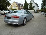 Audi A8 4.2 TDI clean diesel quattro - Audi A8: D2