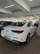 Mercedes-Benz CLA 200 Lim. 7G-DCT AMG Line+LED+Navi+Kamera - gebrauchte Mercedes-Benz CLA 200 aus dem Jahr 2022