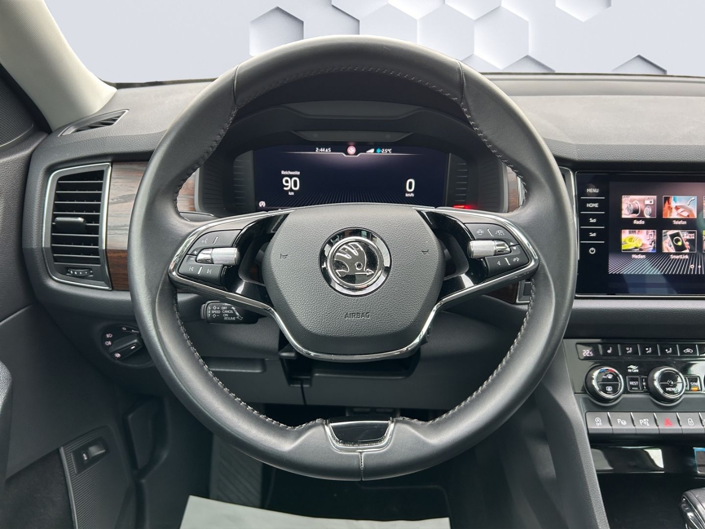 Kodiaq Scout 4x4 2.0TDI AHZV PanoDach ACC 360°Ka