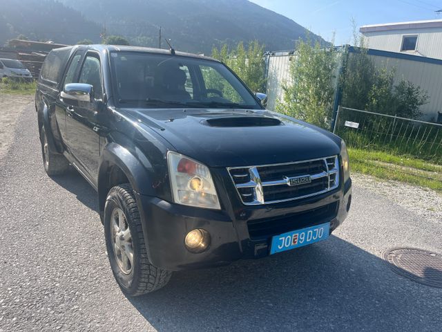 Isuzu D-Max 2,5 Intercooler KLIMA