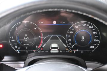 Volkswagen Touareg - 12