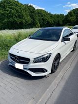 Mercedes-Benz CLA 250 Coupé | AMG Line - Mercedes-Benz CLA 250 aus 2016