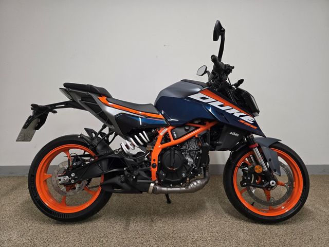 KTM 390 Duke 2024