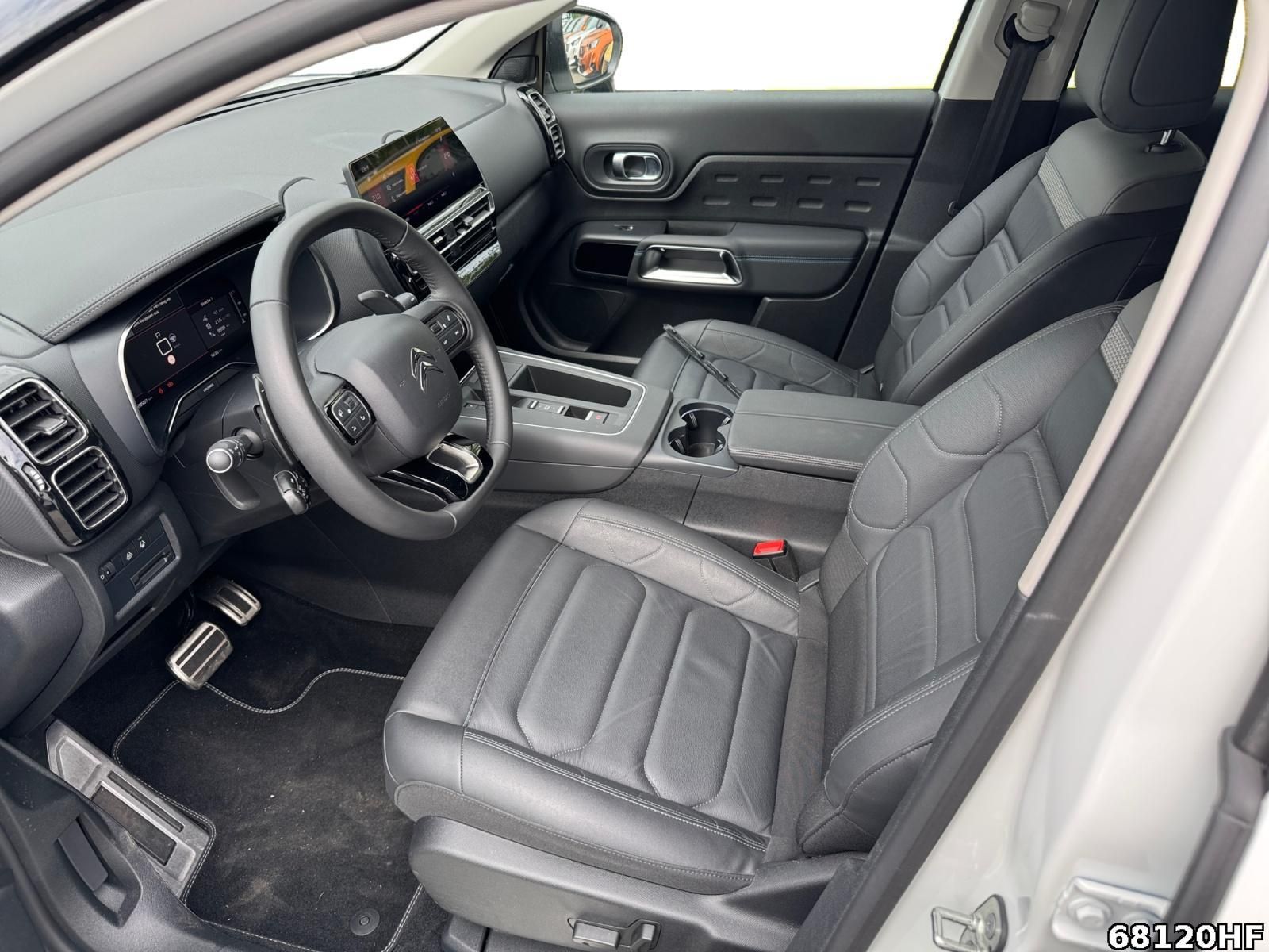 Fahrzeugabbildung Citroën C5 Aircross Plus