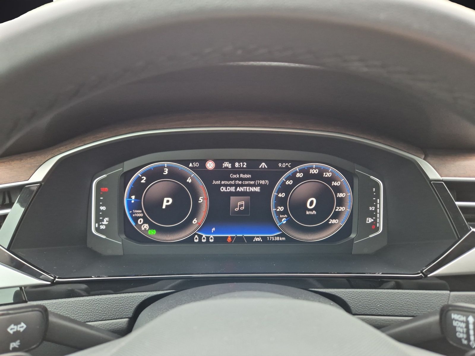 Fahrzeugabbildung Volkswagen Arteon SB TDI Elegance DSG AHK Keyless ACC Kamer