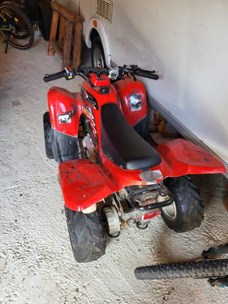Kymco  2015 — вигляд ззаду