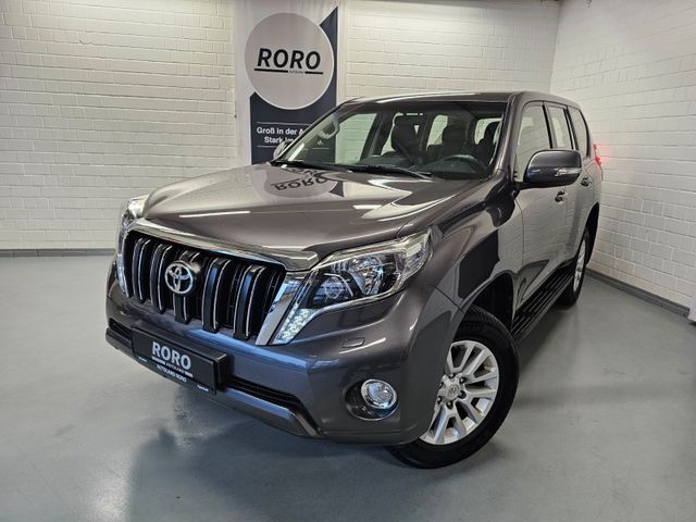 Toyota Land Cruiser 2.8 +7.Sitze/STD/LED/LMF/Leder/Navi