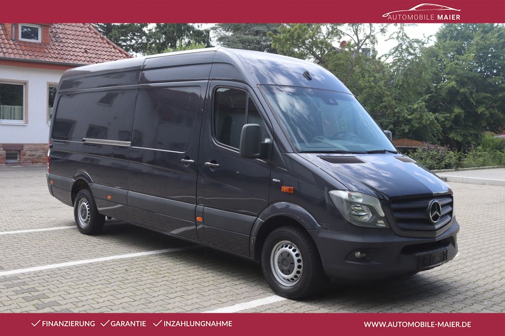 Image of Mercedes-Benz Sprinter