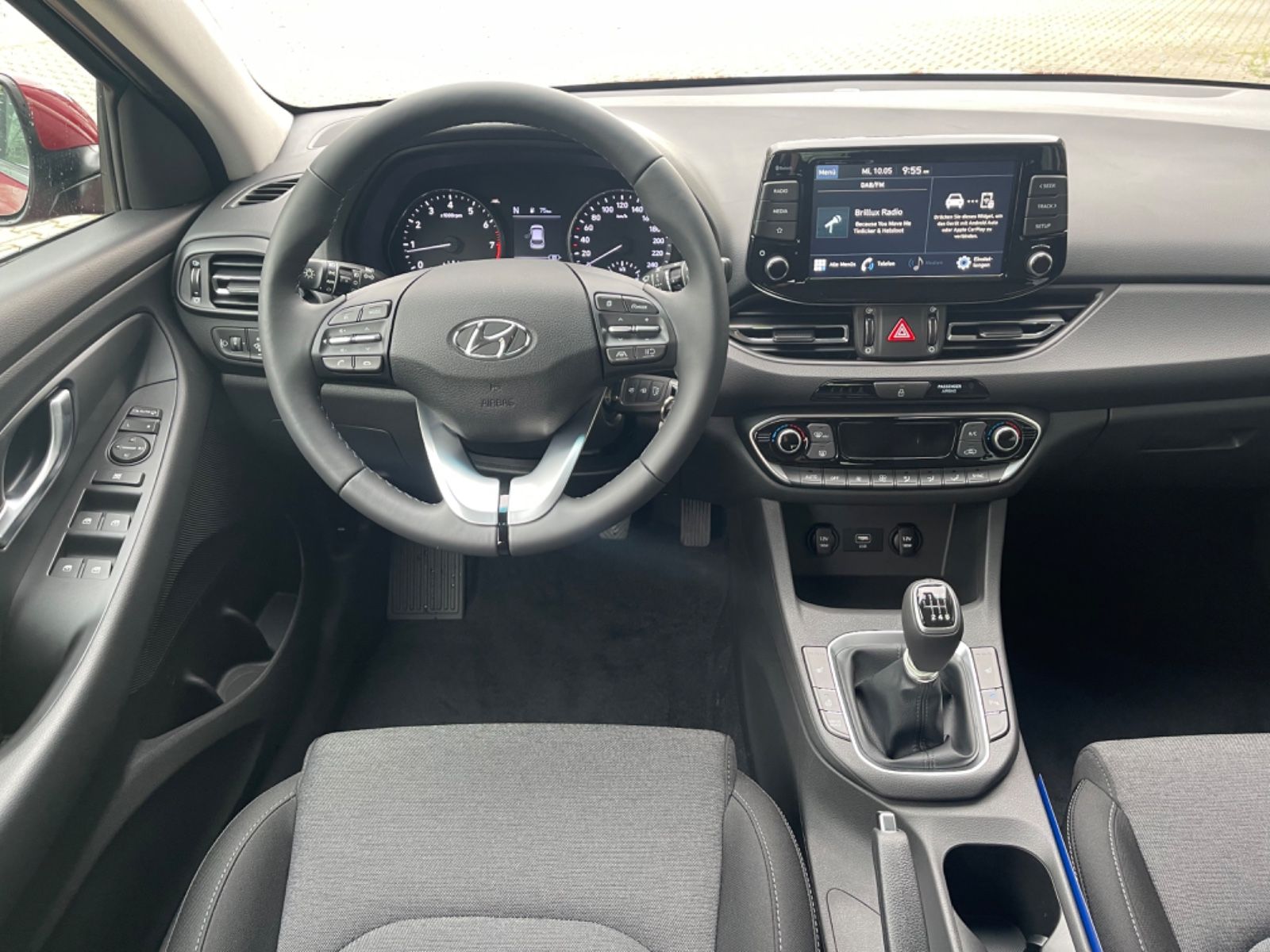 Fahrzeugabbildung Hyundai i30 1.5 T-GDI iMT 48V-Hybrid KLIMA SHZ RFK
