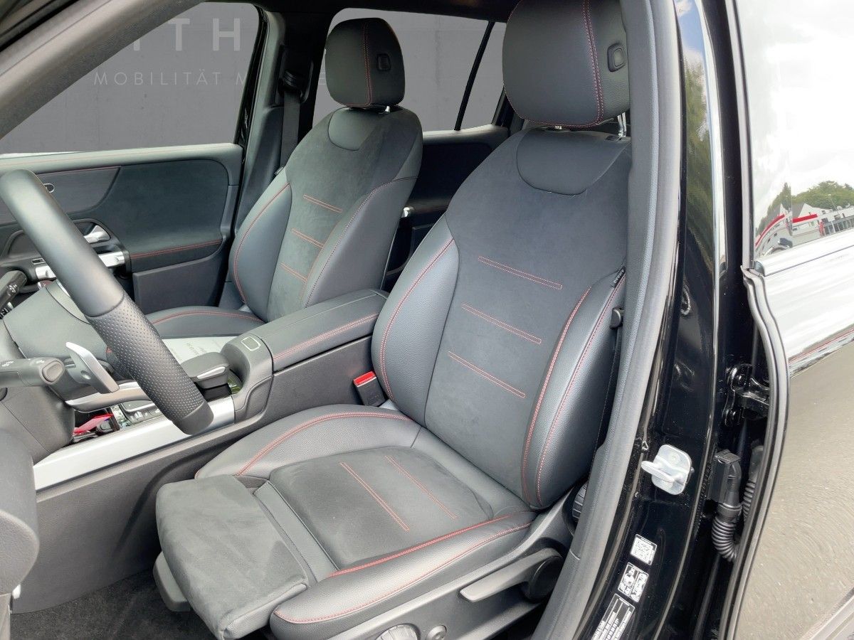 Fahrzeugabbildung Mercedes-Benz EQB 300 4M AMG/Night/Kamera/LED