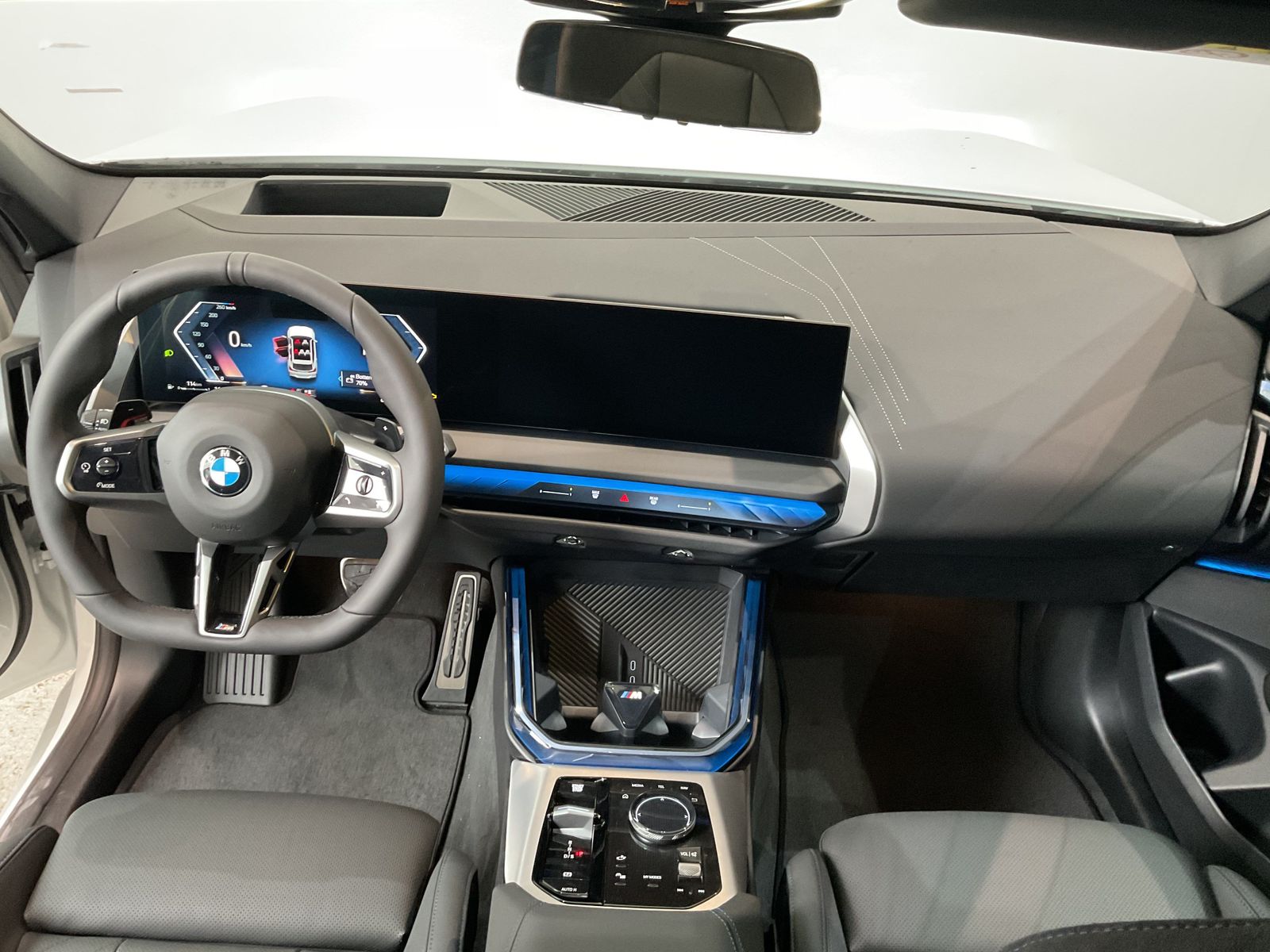 Fahrzeugabbildung BMW X3 20 xDrive Harman Kardon Surround System, Lenk