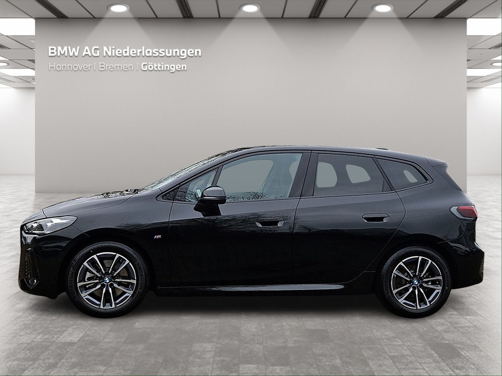 BMW 223 Active Tourer - Bild 3