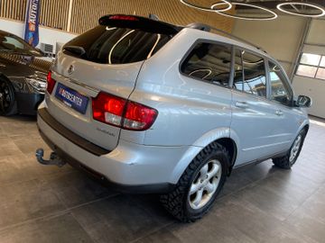 Ssangyong Kyron  Xdi 4x4 *KLIMAAUTOMATIK*LEDER*TÜV-102025