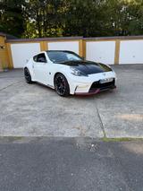 Nissan 370Z Nismo  - weiße Nissan 370Z
