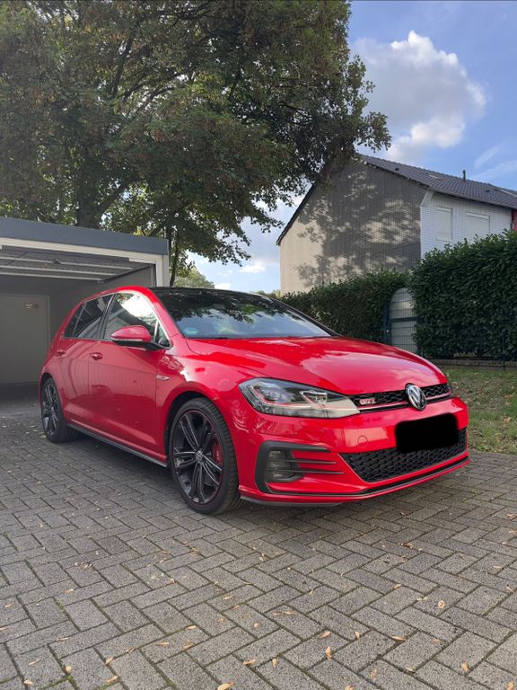 Image of Volkswagen Golf