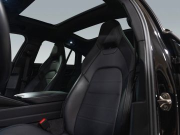 Porsche Panamera - 5