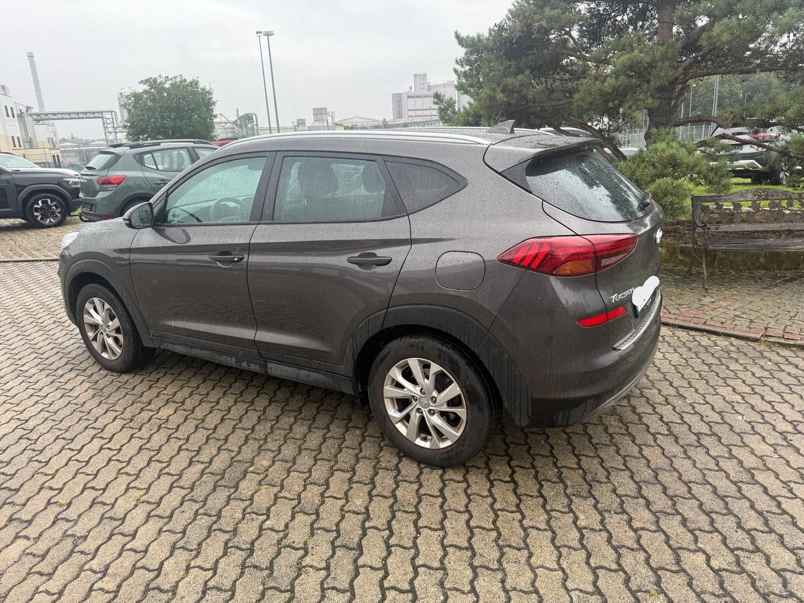 Fahrzeugabbildung Hyundai Tucson 2WD Navigation Klimaautomatik