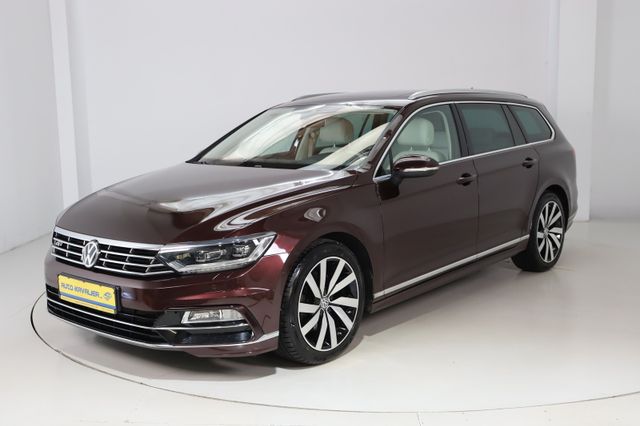 Volkswagen Passat Variant 2.0 * R-Line * Memory * Massage *