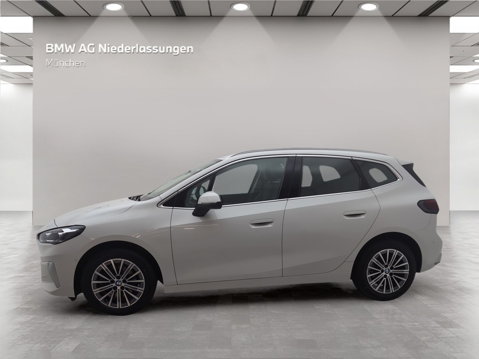 BMW 218d Active Tourer AHK Driv.Assist+ Head-Up LED imagem 2